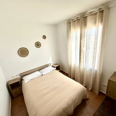 La Casica De Monreal Apartmán *